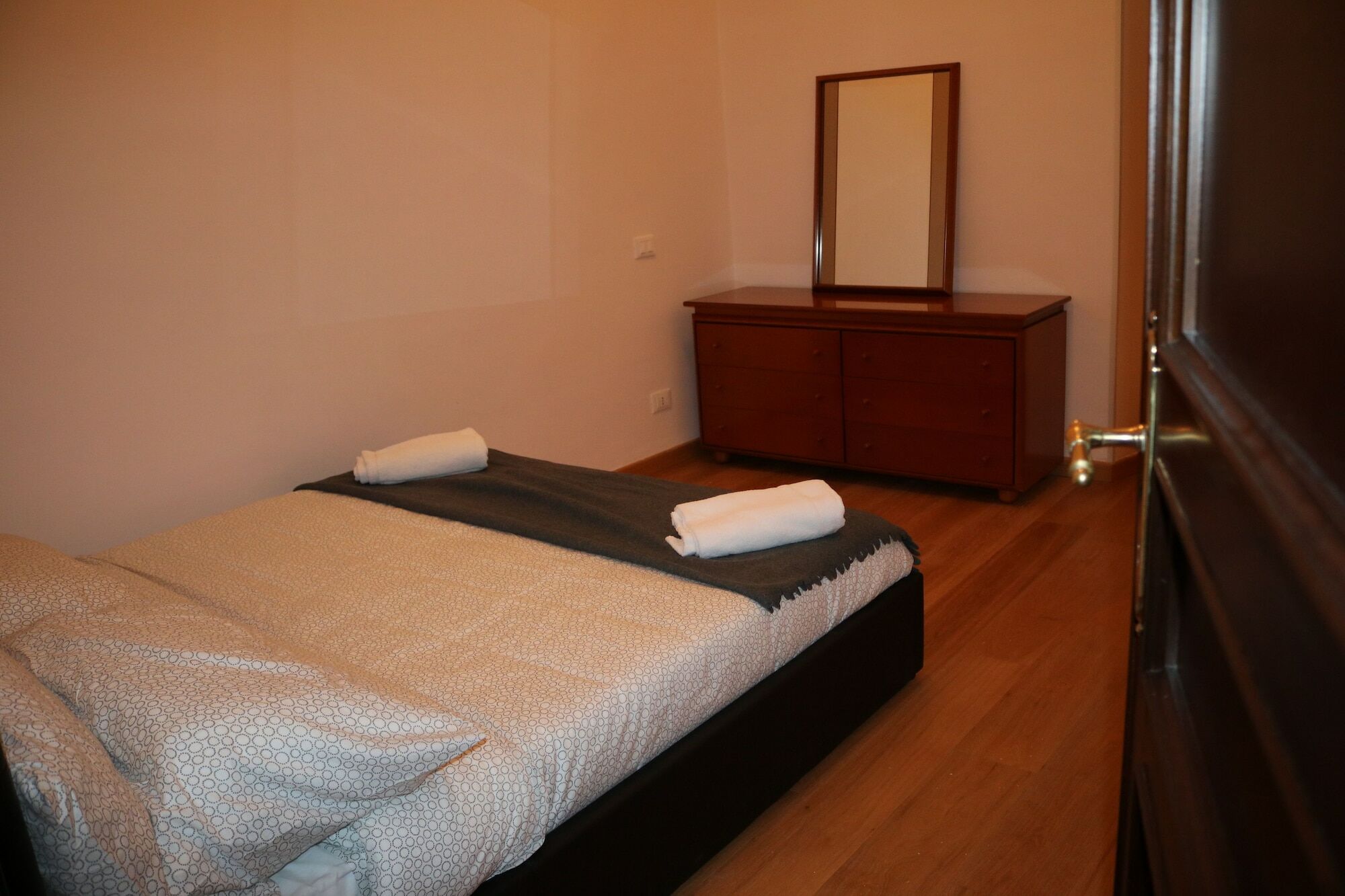 Hostel R.T. House'S Rzym Zewnętrze zdjęcie